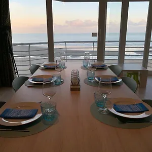 https://beau-sejour-westende.hotelsghent.com