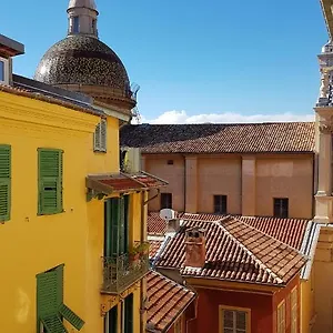  Apartment Sunny In Heart Of Old Town France