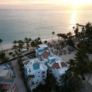 Just Over The Beach-adults Only Homestay